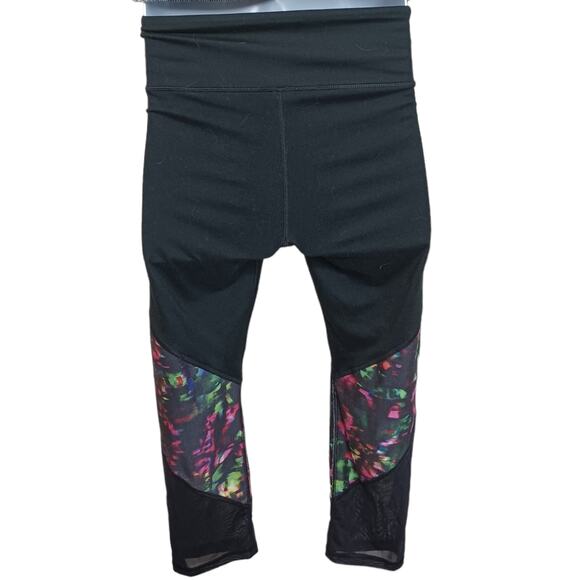 Fabletics Womens PowerHold Capri Pants Small Black Multicolor Mesh Activewear - Picture 4 of 5